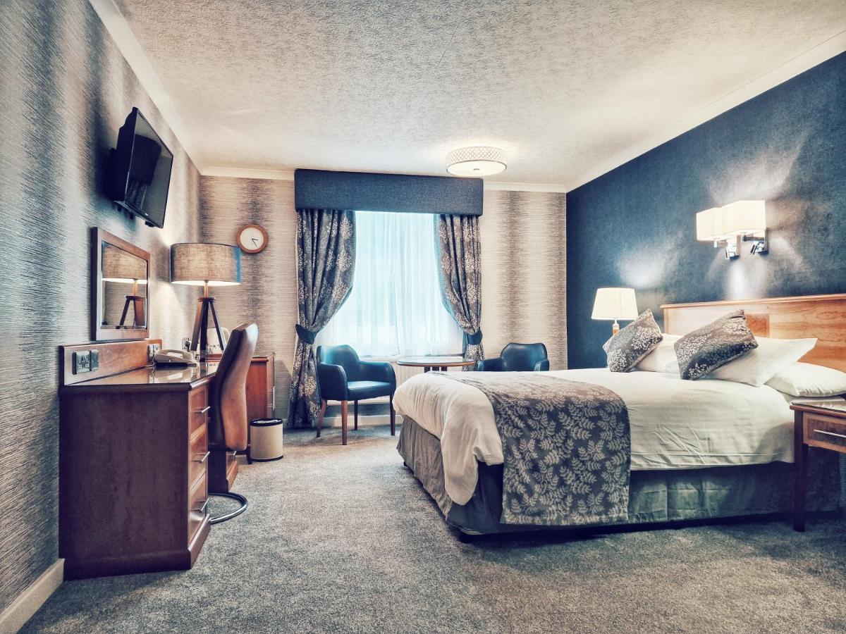 Swindon Blunsdon House Hotel, BW Premier Collection 外观 照片