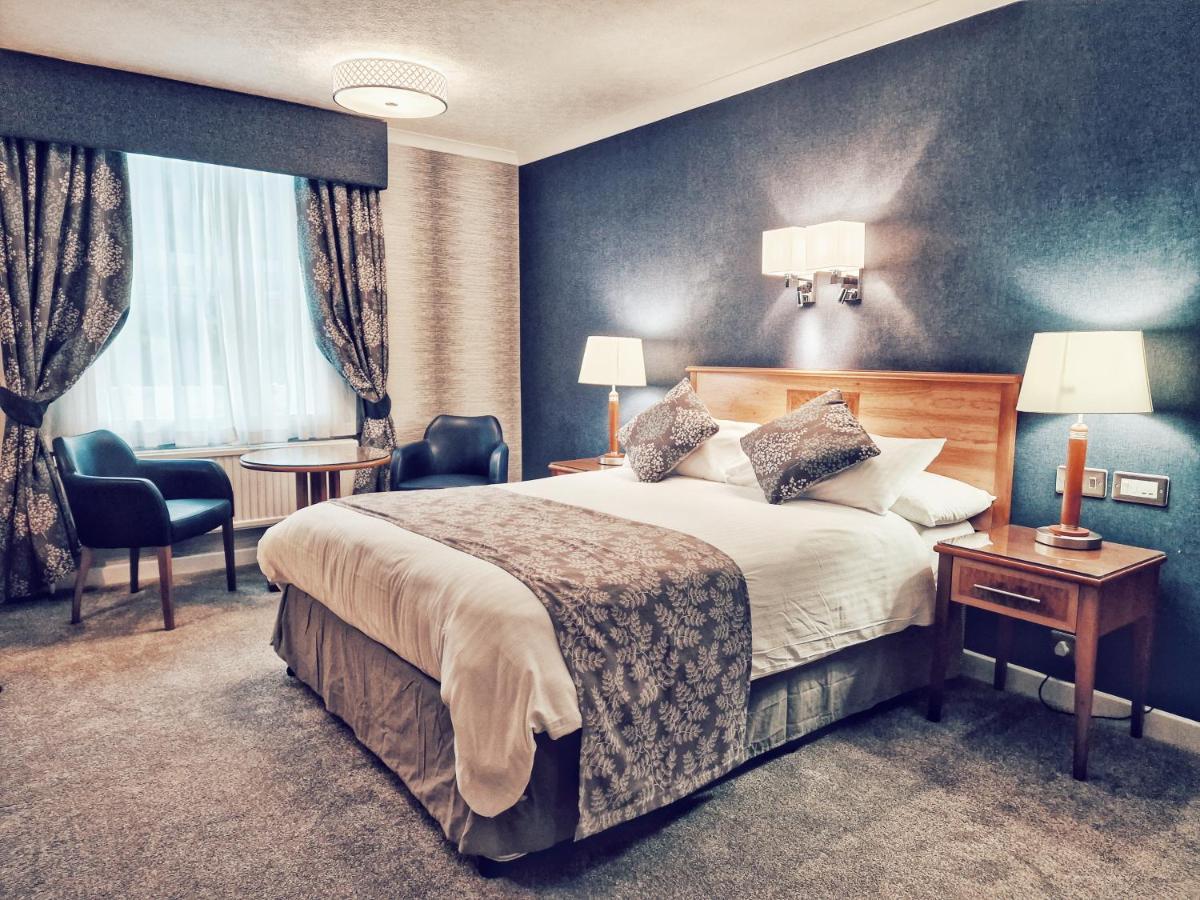 Swindon Blunsdon House Hotel, BW Premier Collection 外观 照片