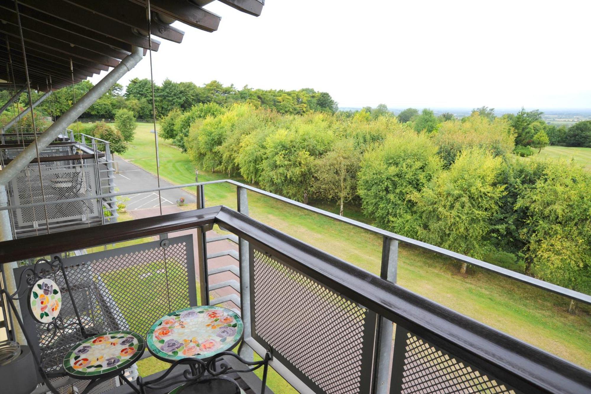 Swindon Blunsdon House Hotel, BW Premier Collection 外观 照片
