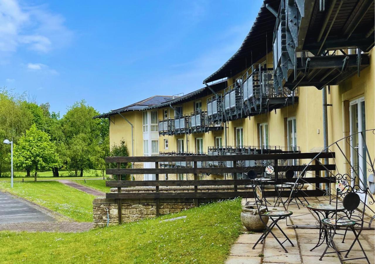 Swindon Blunsdon House Hotel, BW Premier Collection 外观 照片