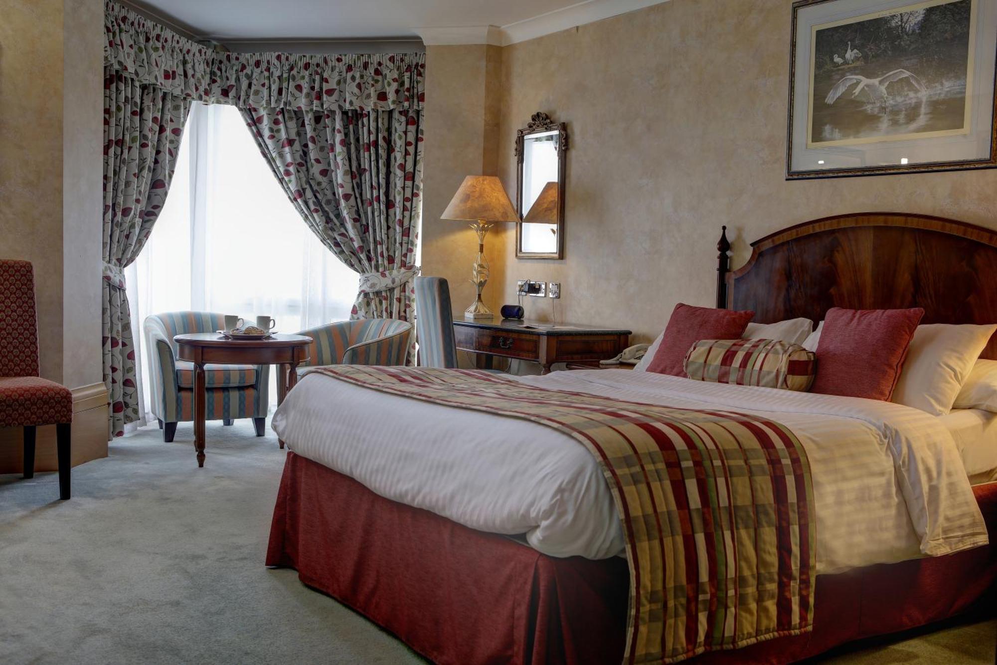 Swindon Blunsdon House Hotel, BW Premier Collection 外观 照片