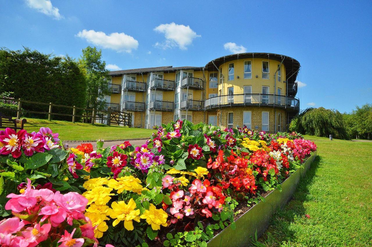 Swindon Blunsdon House Hotel, BW Premier Collection 外观 照片